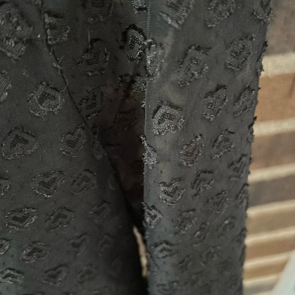 Women’s Torrid, Peplum Chiffon Chip Heart Blouse, Size 00 (M/L), Black,Valentine - Picture 3 of 7